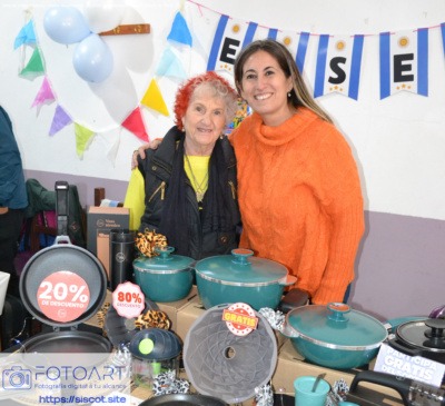 Venezolanos-Feria-en-Amigos-de-Muniz_14_resultado